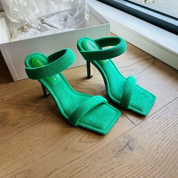 Good American Terry Heeled Sandals – Green – Size 8 – NWT Made in Spain - Picture 2 of 7